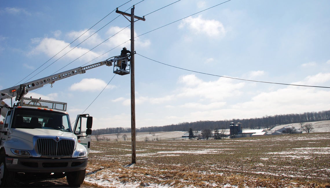 Lineworker working on powerline