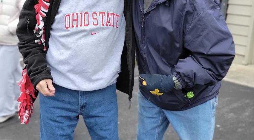 men in Ohio State and Michigan gear