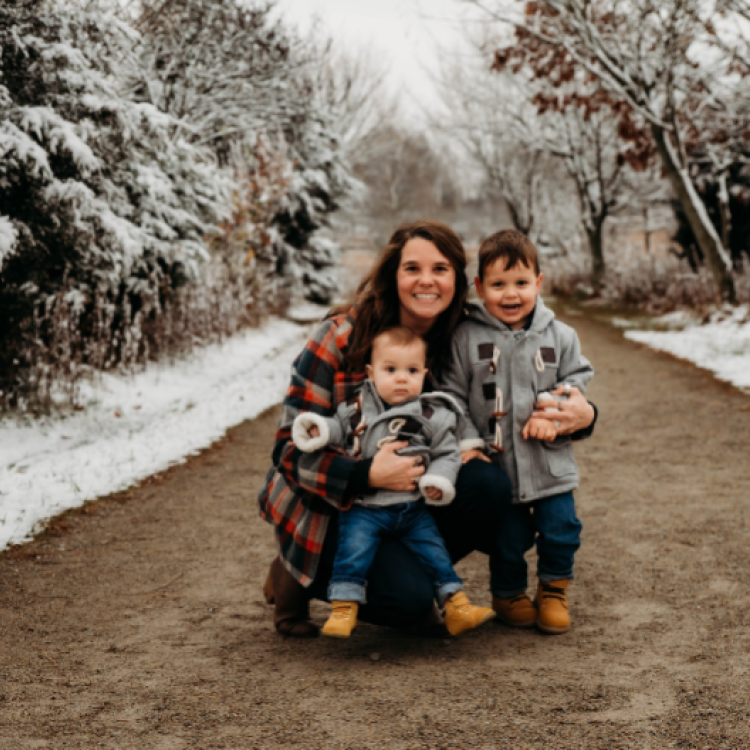 mom and two little boys