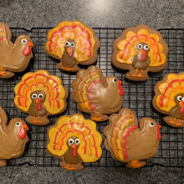 turkey cookies on cooling rack