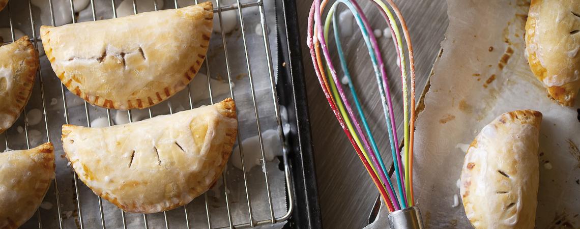 Easy-as-pie apple hand pies